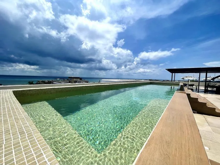 Modern 5Th Av Apt - Rooftop Pool-Distrito Corazon F5 Playa del Carmen