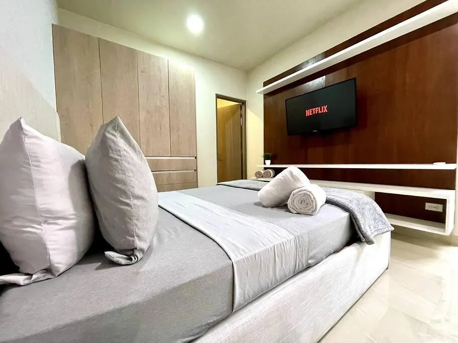Modern 5Th Av Apt - Rooftop Pool-Distrito Corazon F5 Playa del Carmen 0*,