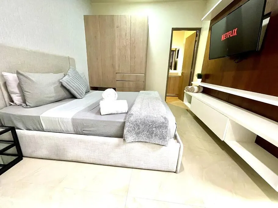 Modern 5Th Av Apt - Rooftop Pool-Distrito Corazon F5 Playa del Carmen